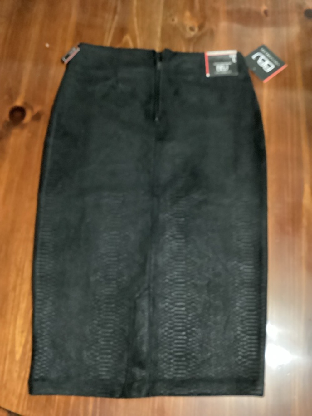 Black Pencil Skirt - Picture 2 of 4